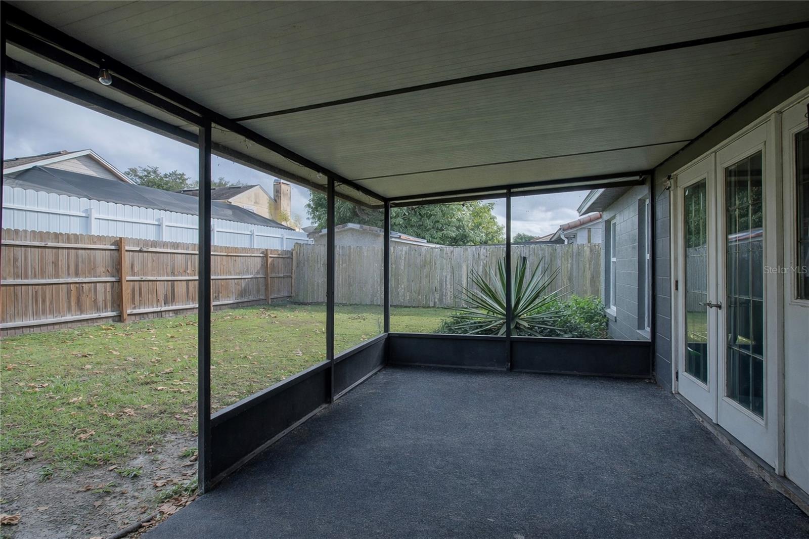 RIO PINAR LAKES - Residential