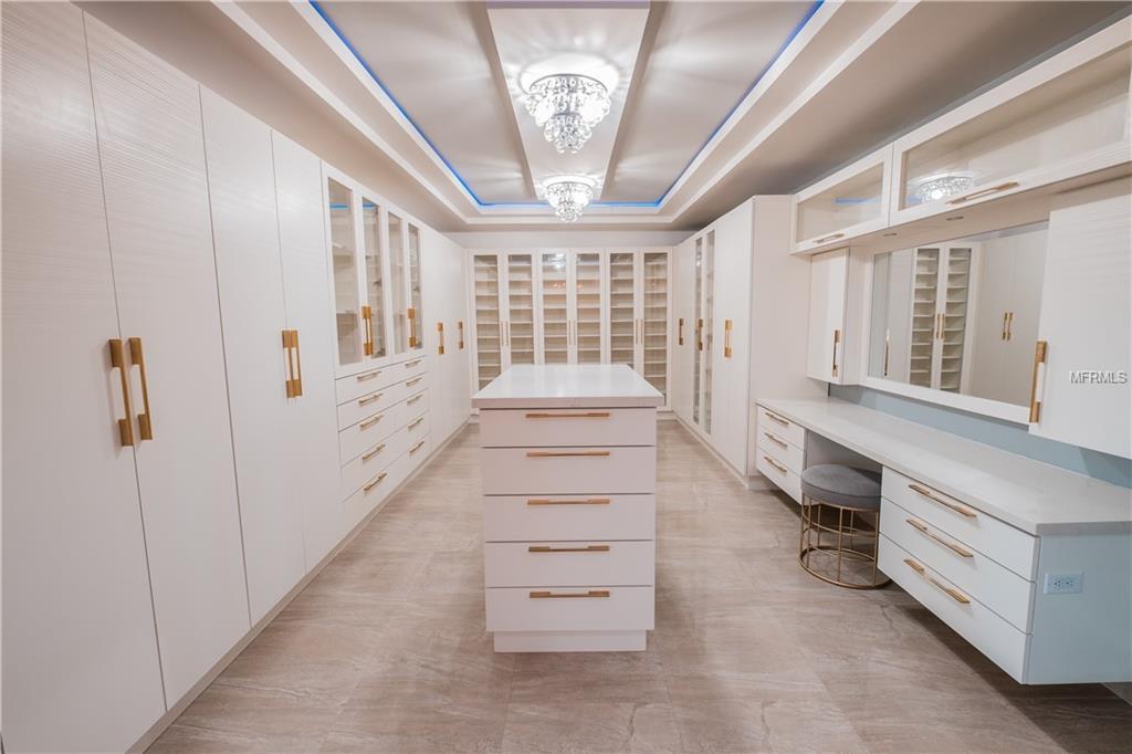 DORADO BEACH EAST - Residential