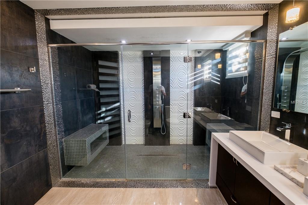 DORADO BEACH EAST - Residential