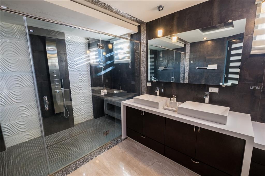 DORADO BEACH EAST - Residential