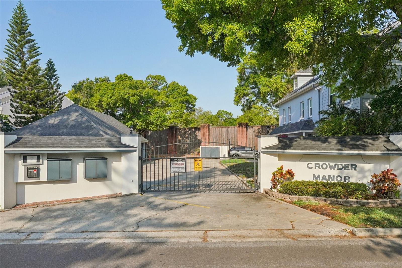 CROWDER MANOR CONDO PHAS - Residential