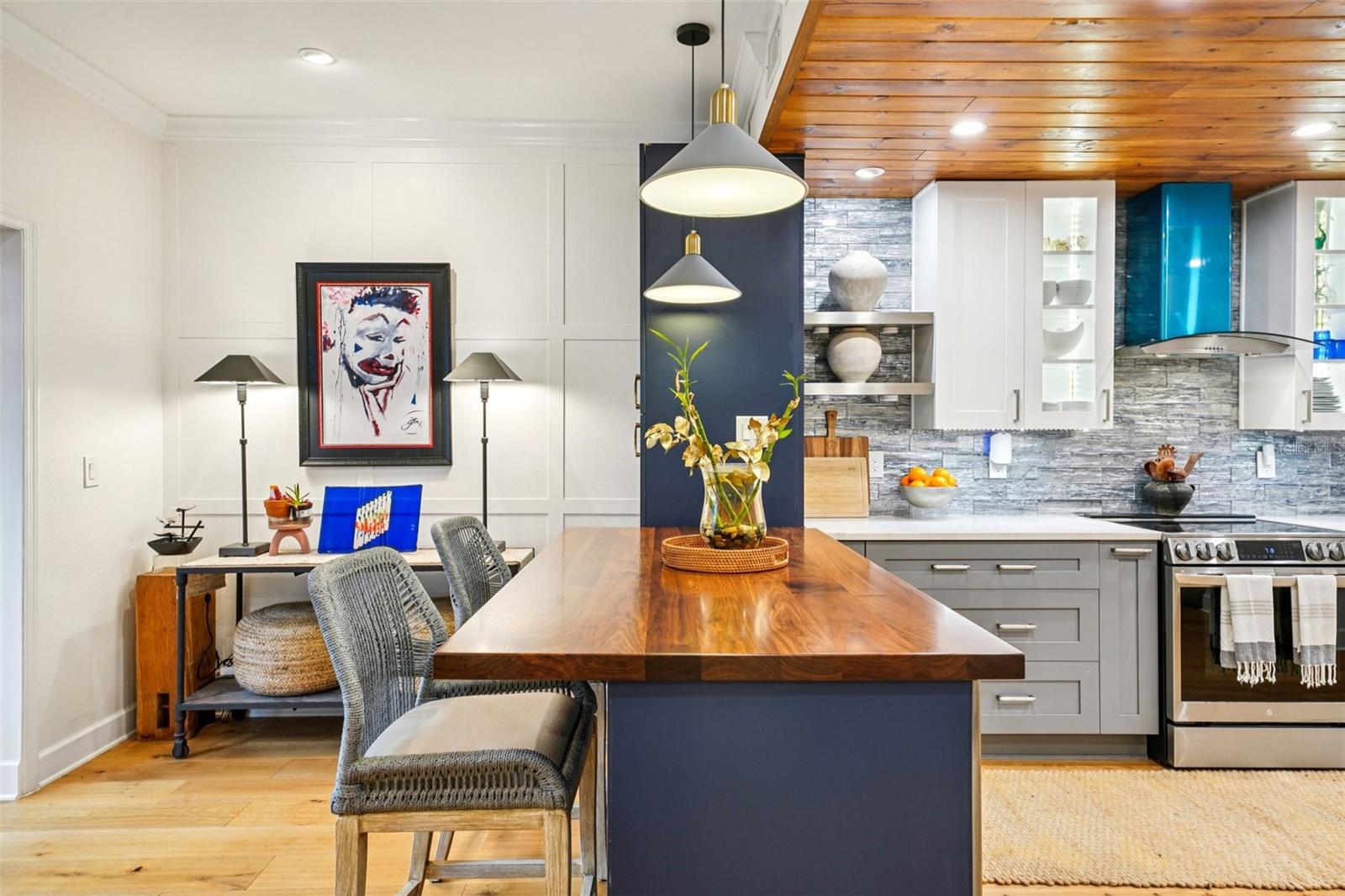 CROWDER MANOR CONDO PHAS - Residential