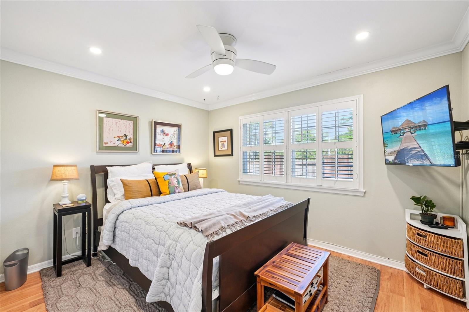 CROWDER MANOR CONDO PHAS - Residential