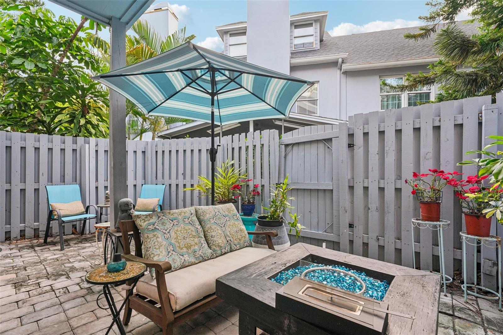 CROWDER MANOR CONDO PHAS - Residential