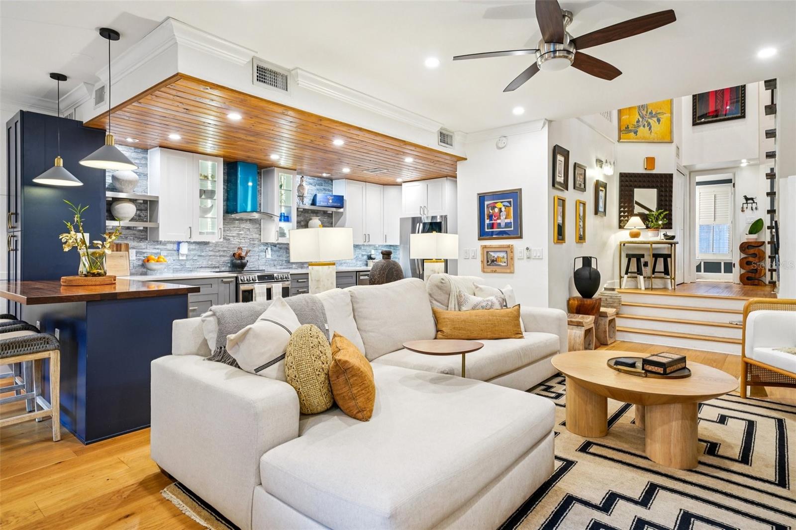 CROWDER MANOR CONDO PHAS - Residential