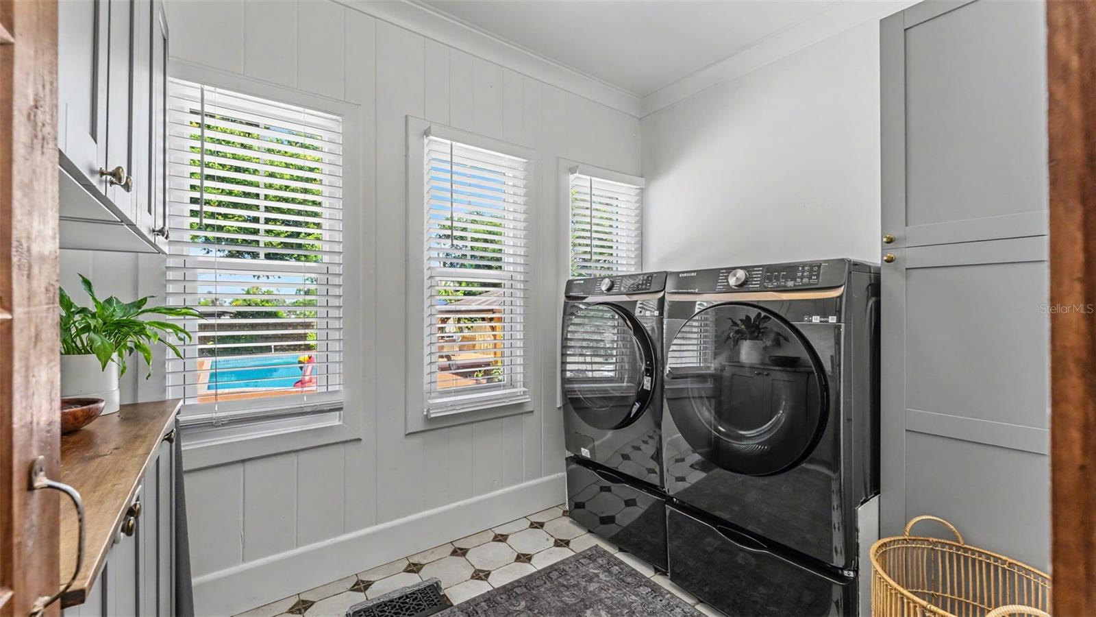 CLEVELAND HEIGHTS - Residential