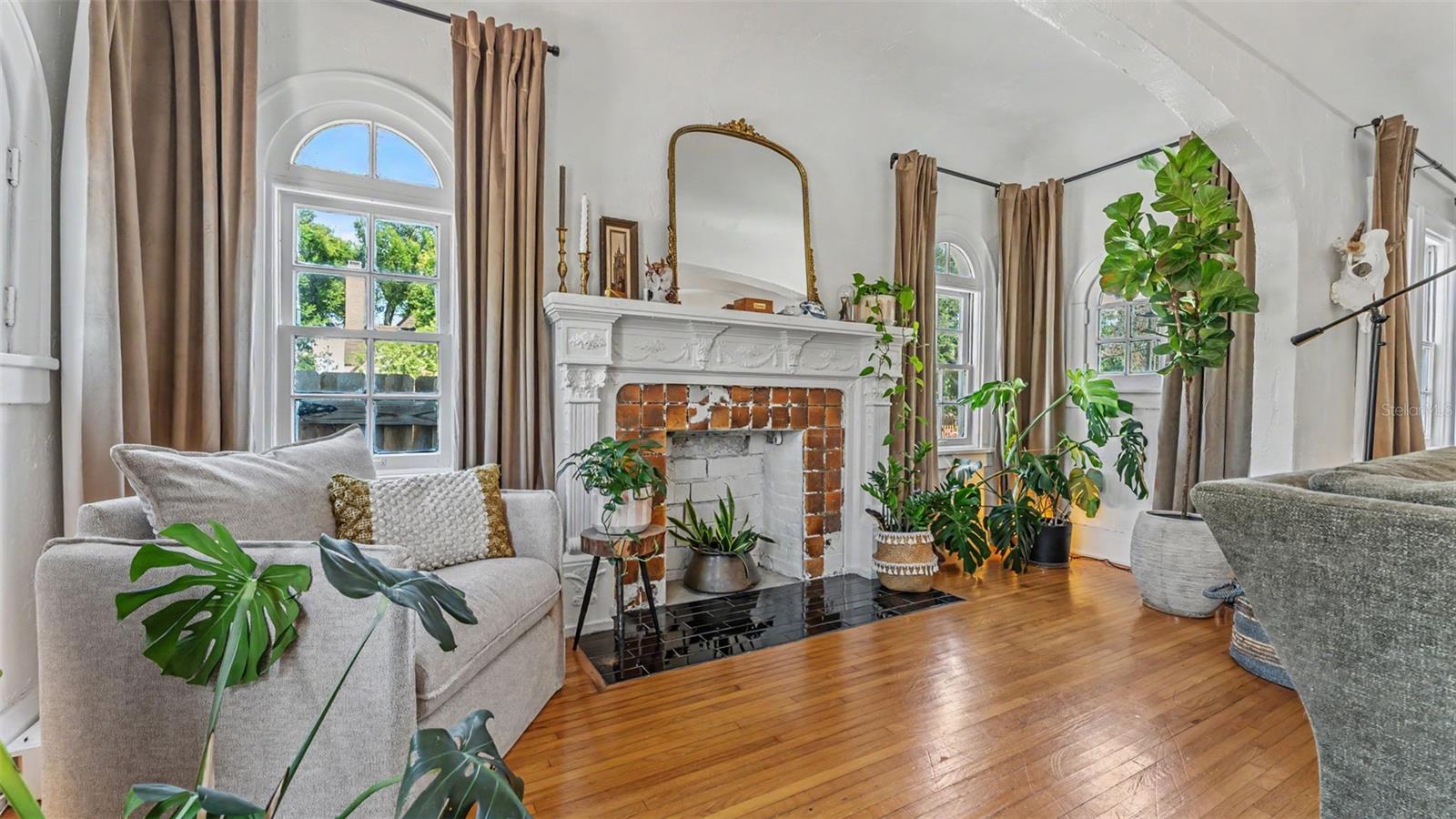 CLEVELAND HEIGHTS - Residential