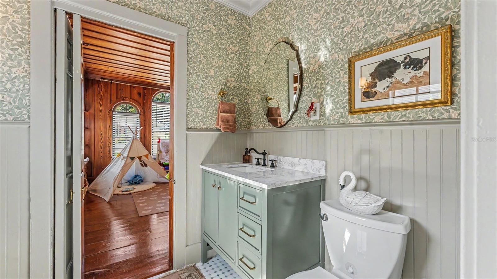 CLEVELAND HEIGHTS - Residential
