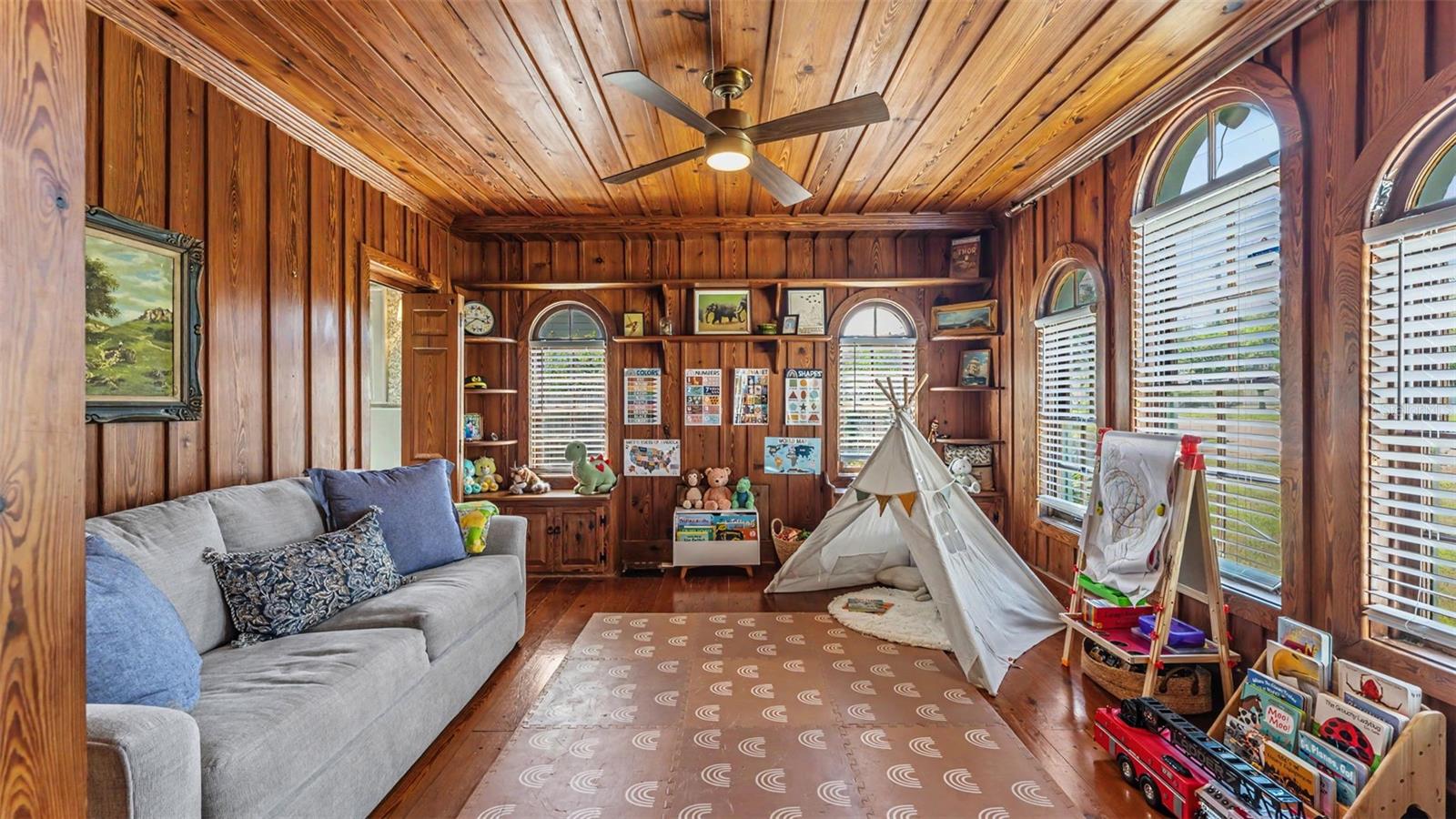 CLEVELAND HEIGHTS - Residential