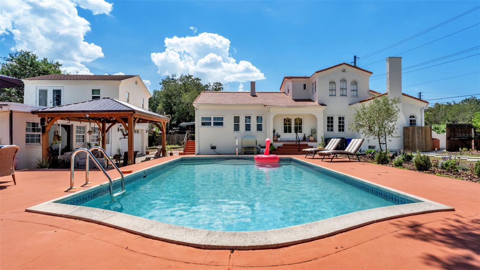CLEVELAND HEIGHTS - Residential