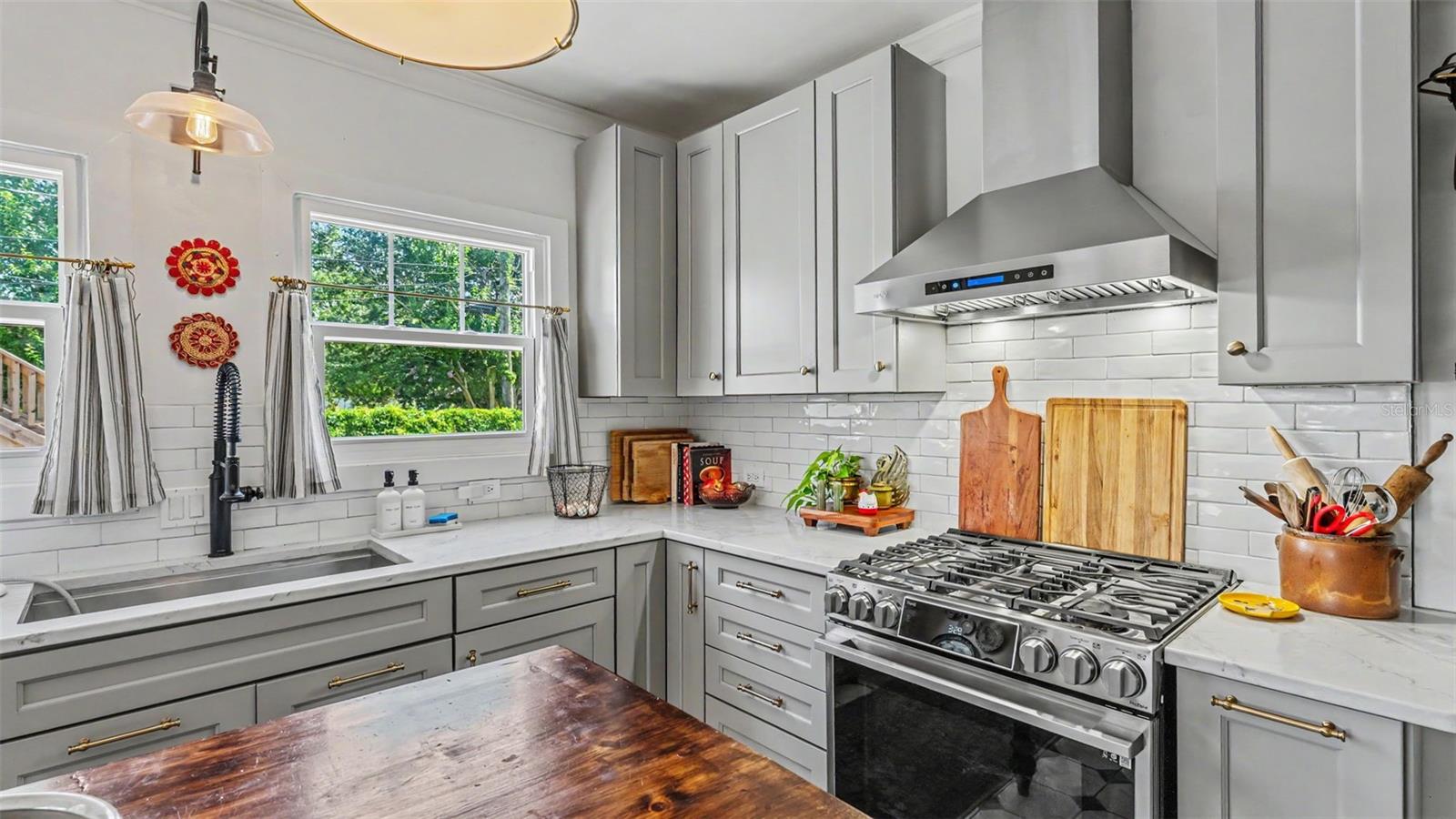 CLEVELAND HEIGHTS - Residential