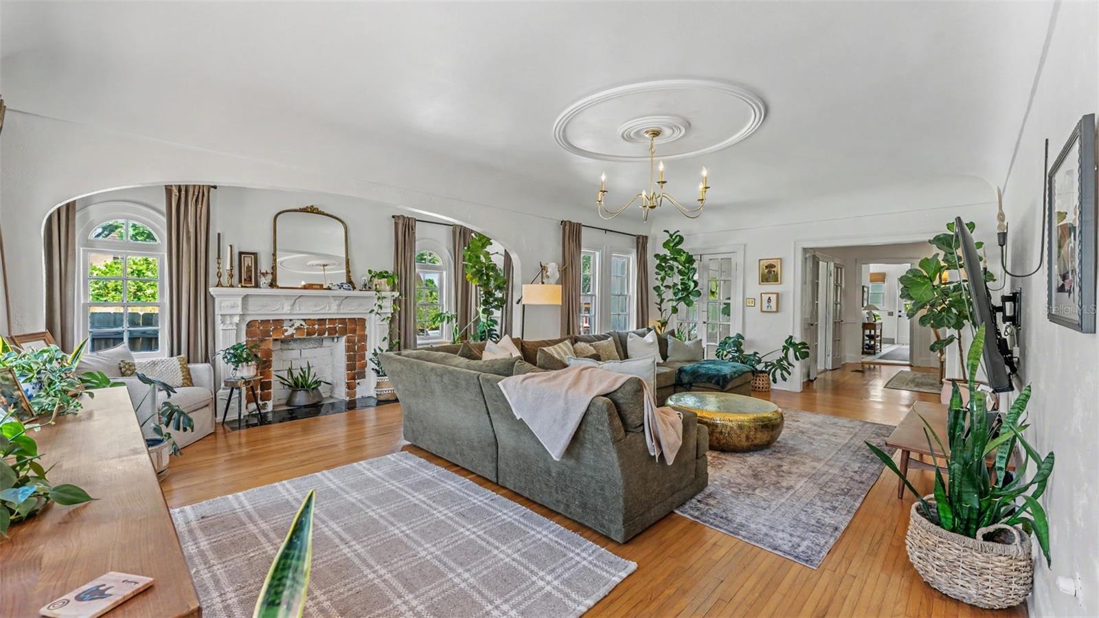 CLEVELAND HEIGHTS - Residential