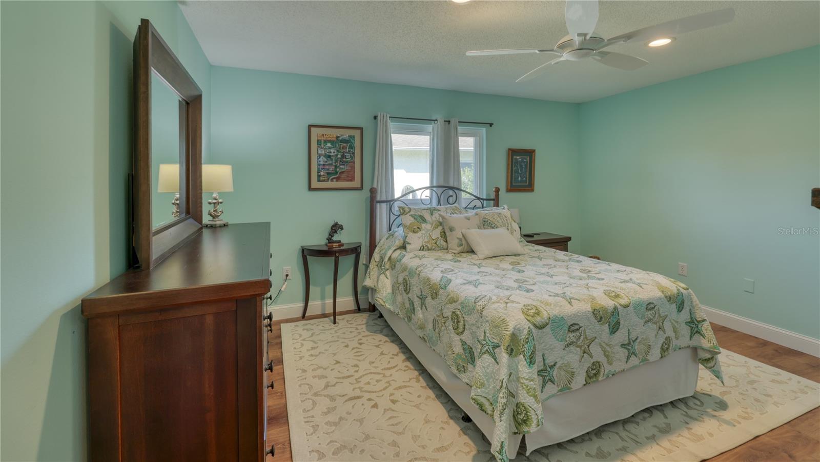 ANCHORAGE OF TARPON LAKE UNIT THREE THE - Residential