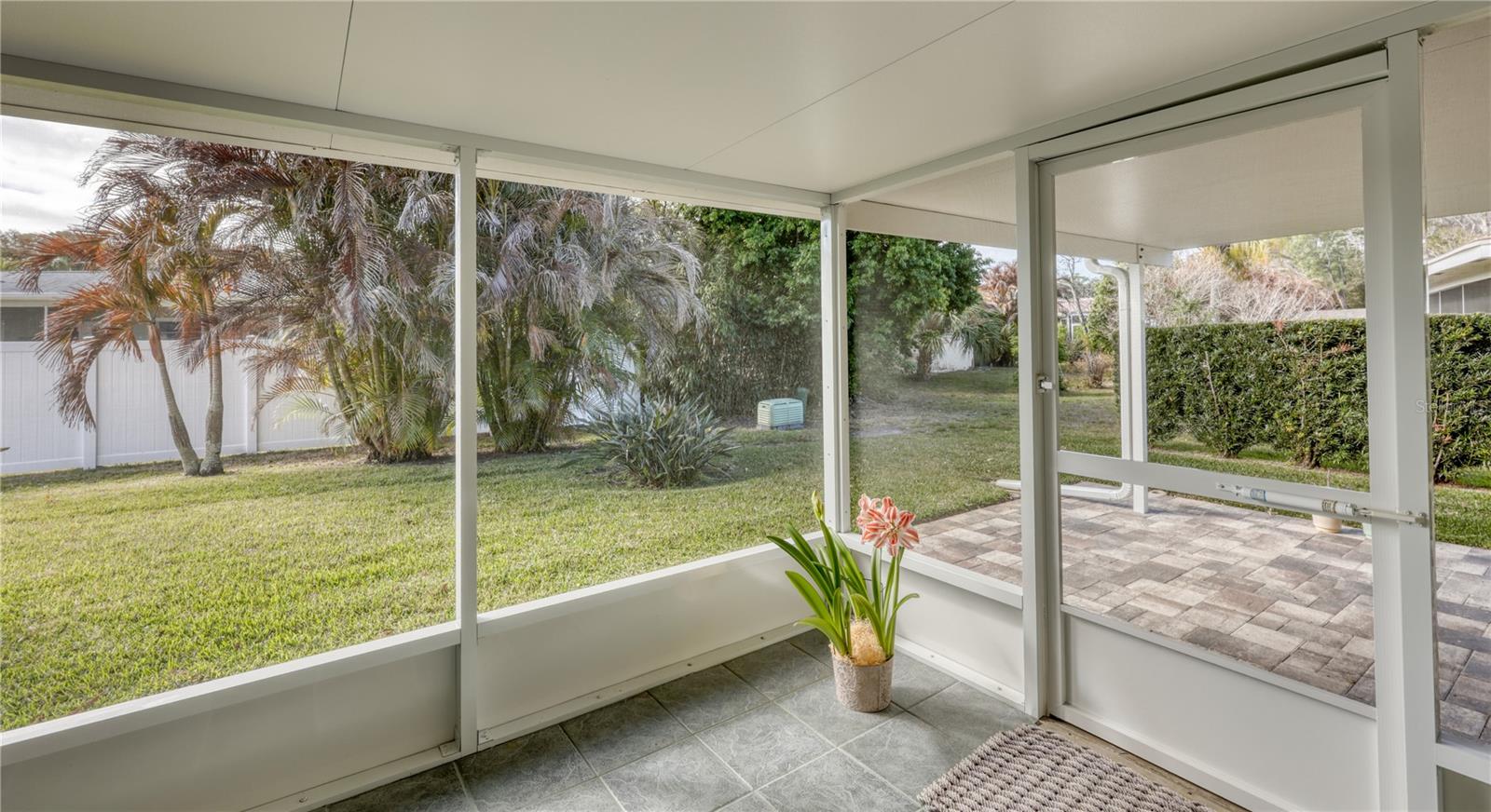 ANCHORAGE OF TARPON LAKE UNIT THREE THE - Residential