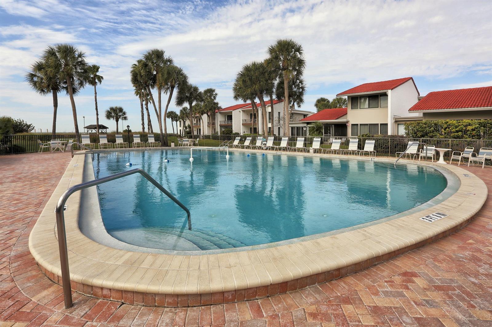 ALDEA MAR - Residential