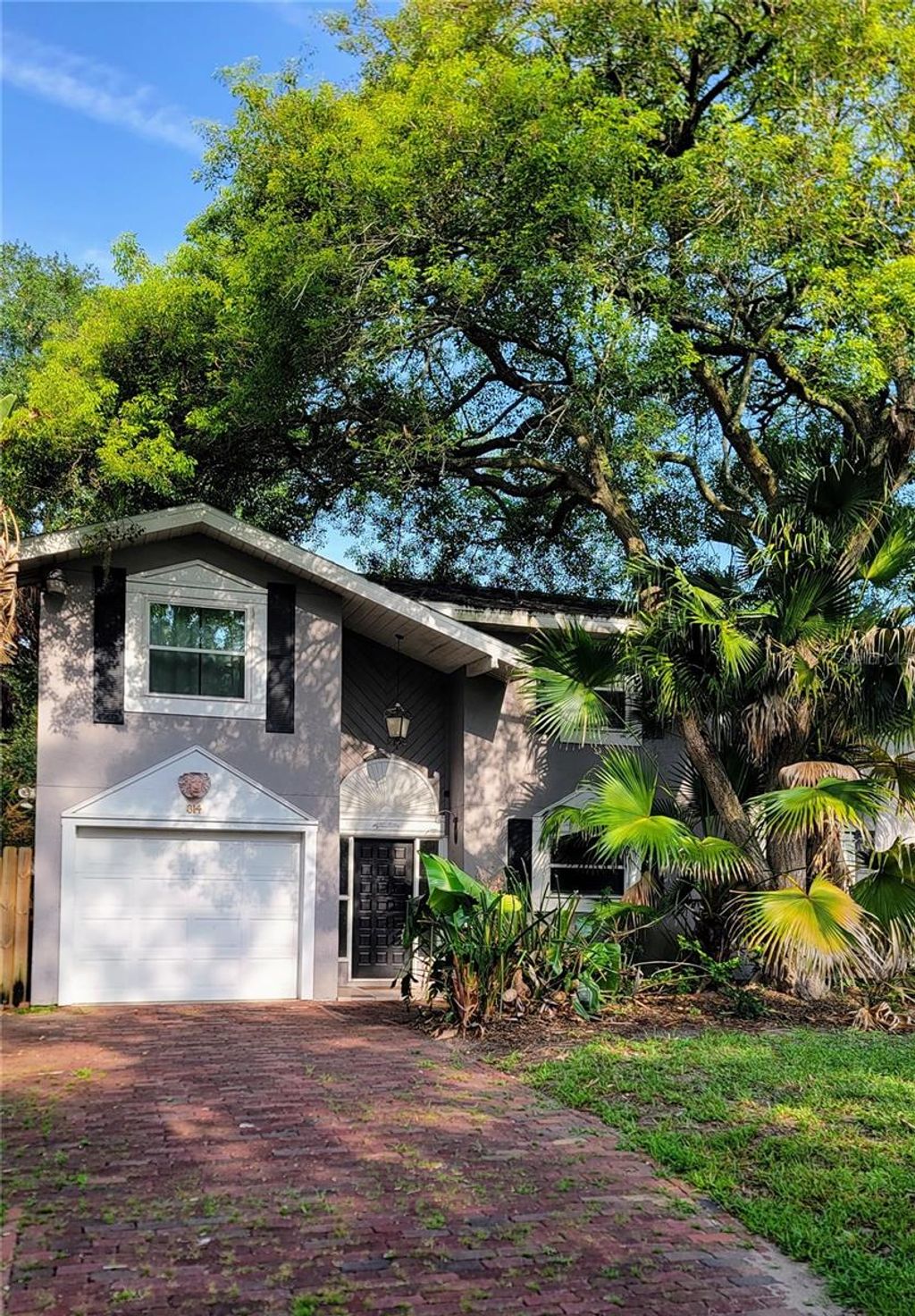 Photo of 814 Laurel Avenue #2, Orlando, FL 32803 (MLS # O6416685)