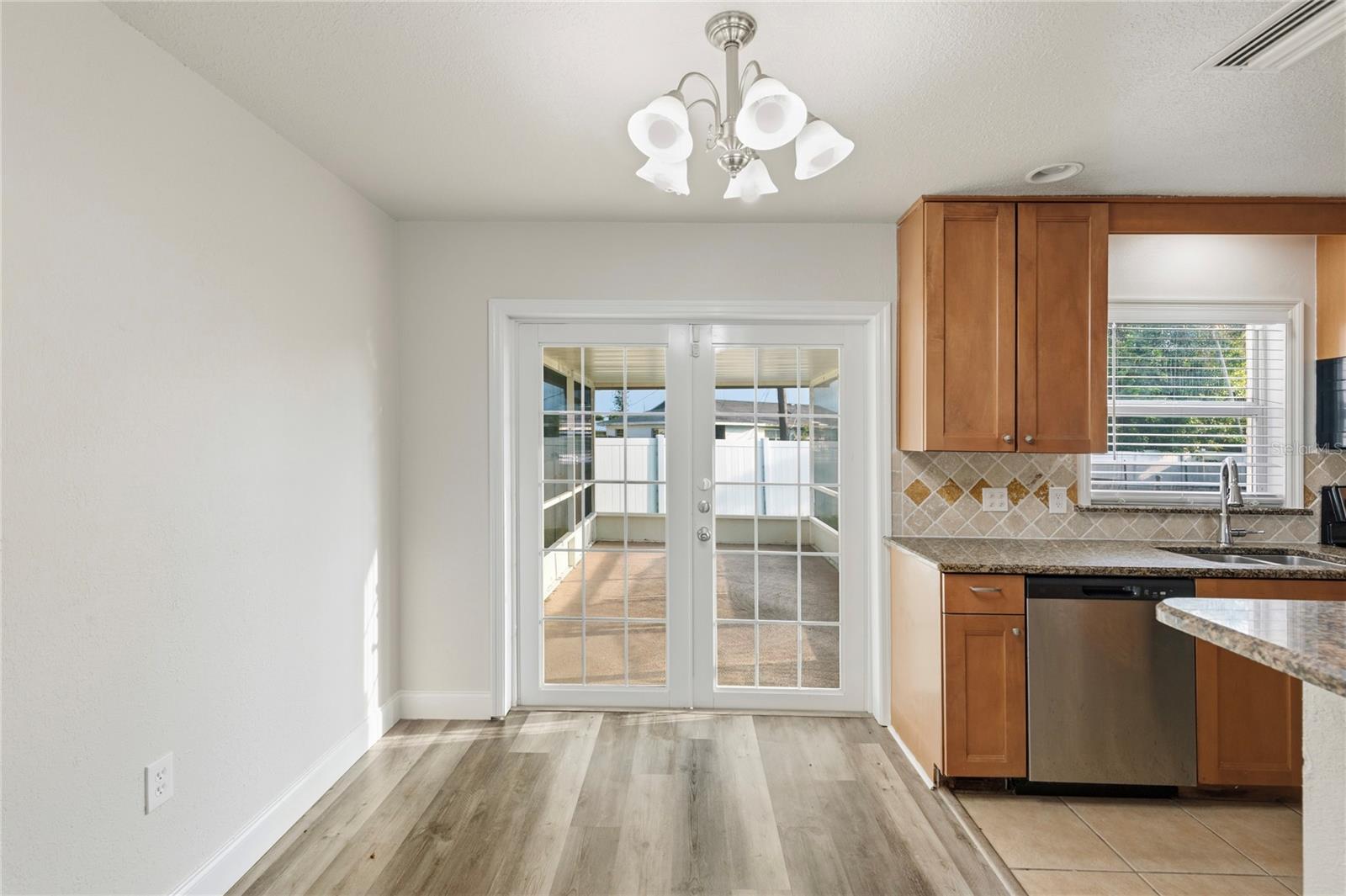 BAHIA VISTA - Residential