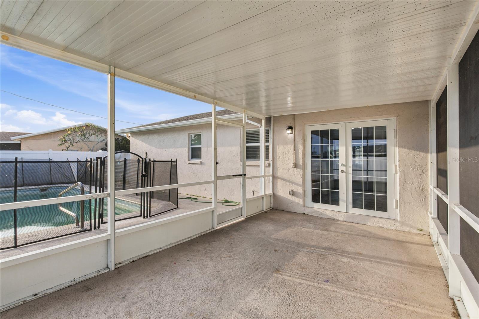 BAHIA VISTA - Residential