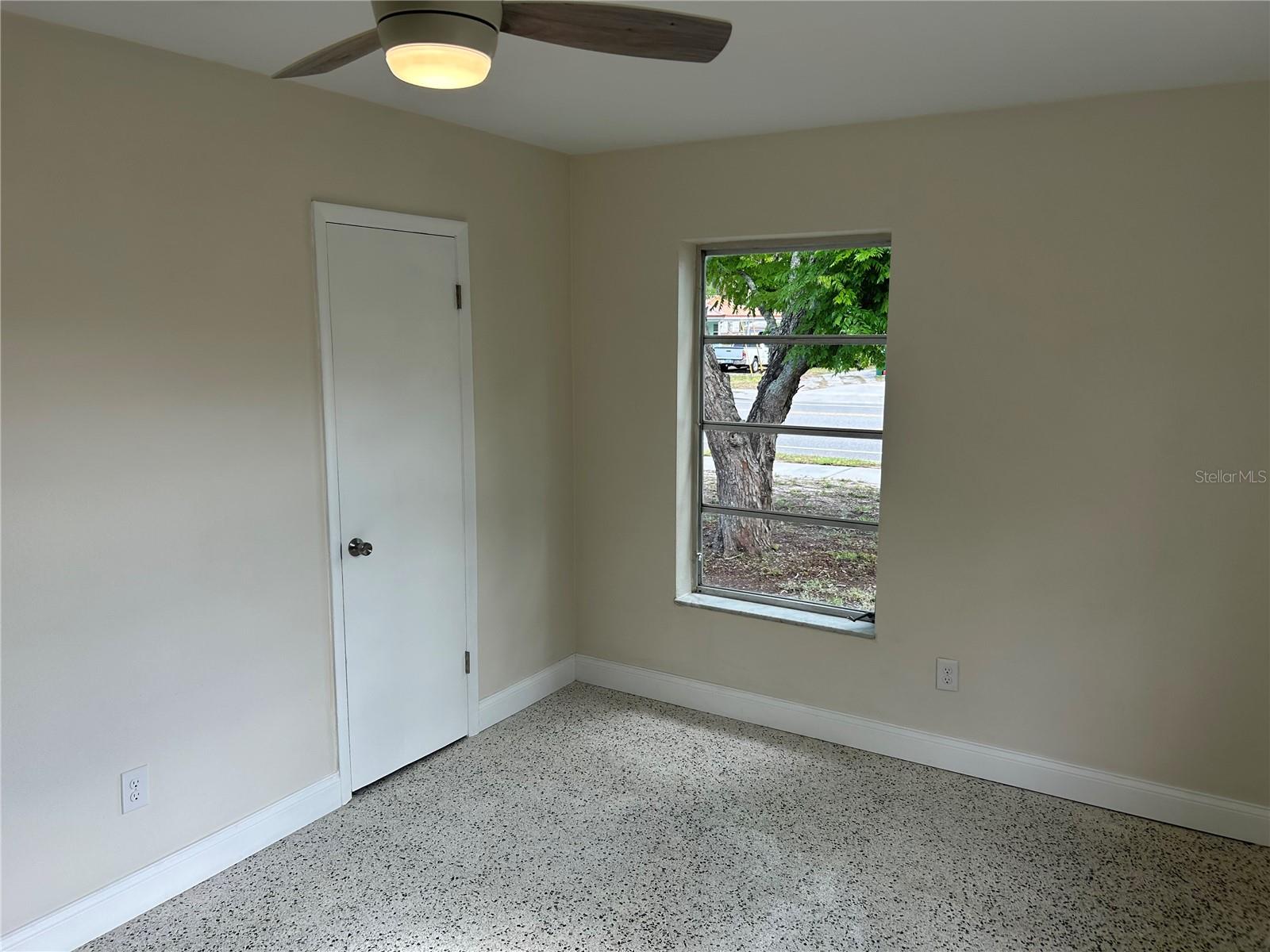 DELTONA LAKES UNIT 16 - Residential