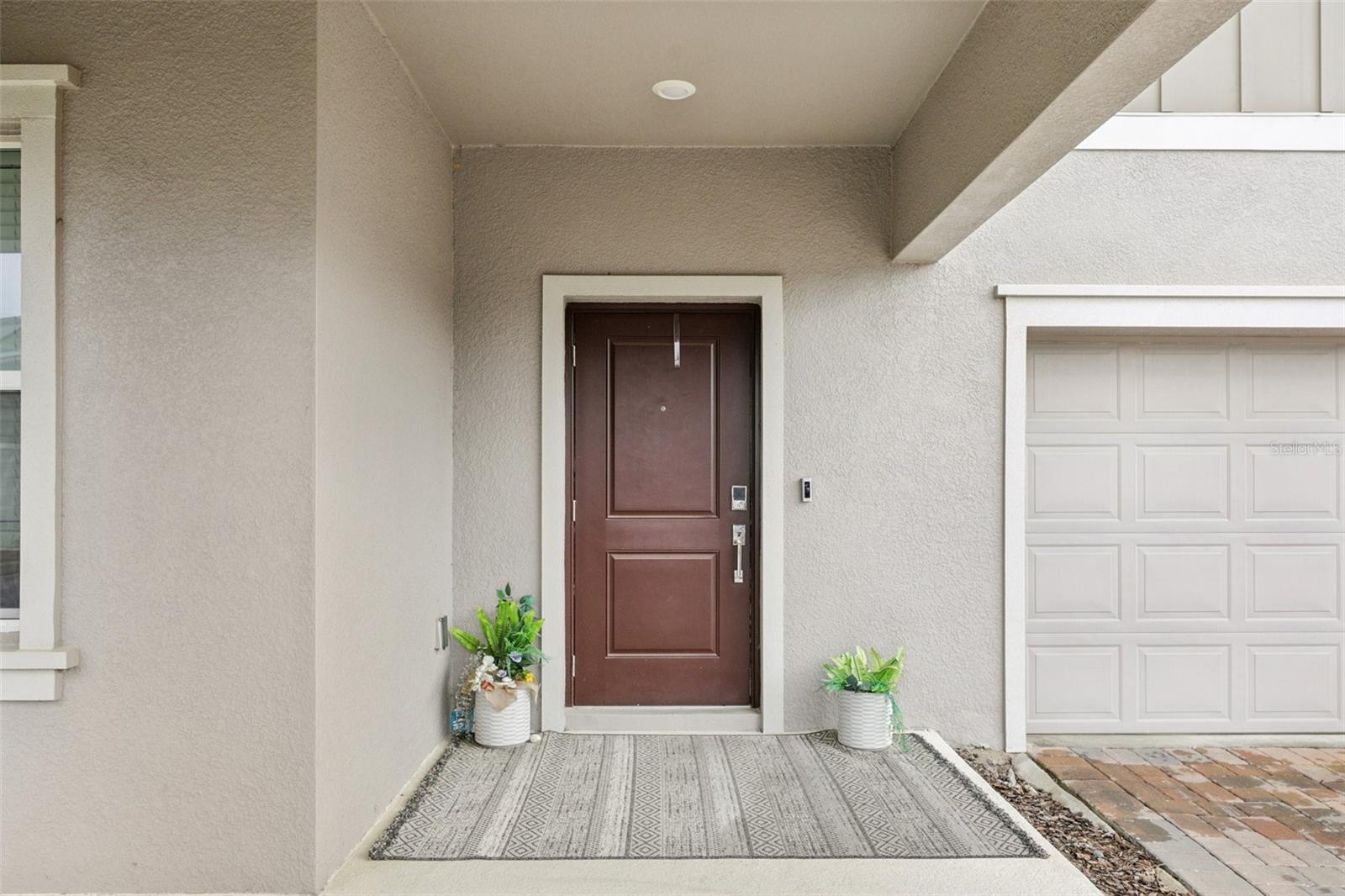 GOLDEN ORCHARD - Residential