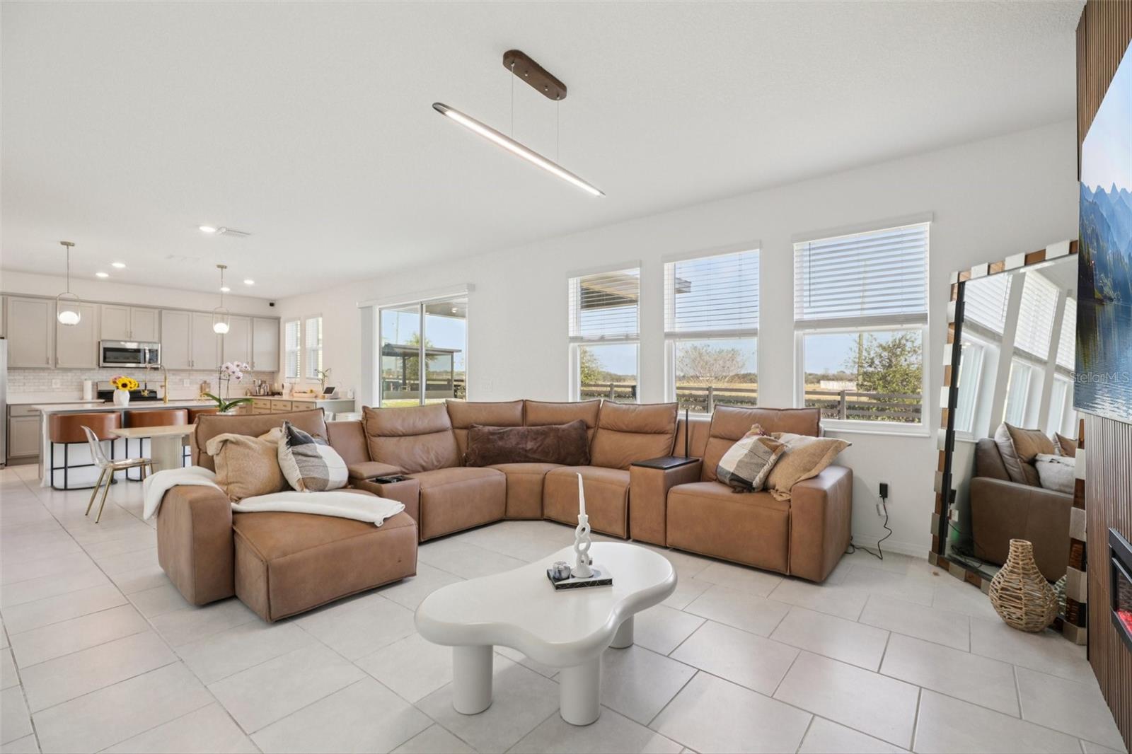 GOLDEN ORCHARD - Residential