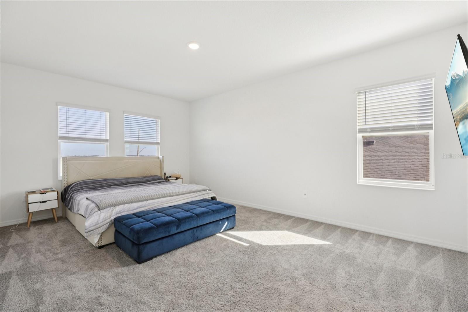 GOLDEN ORCHARD - Residential