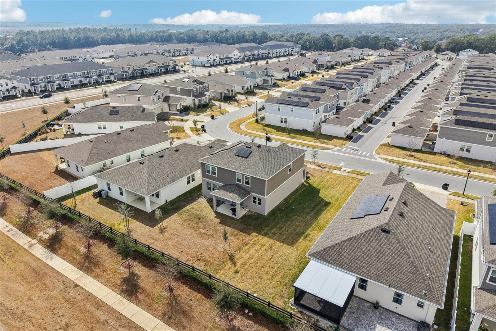 GOLDEN ORCHARD - Residential