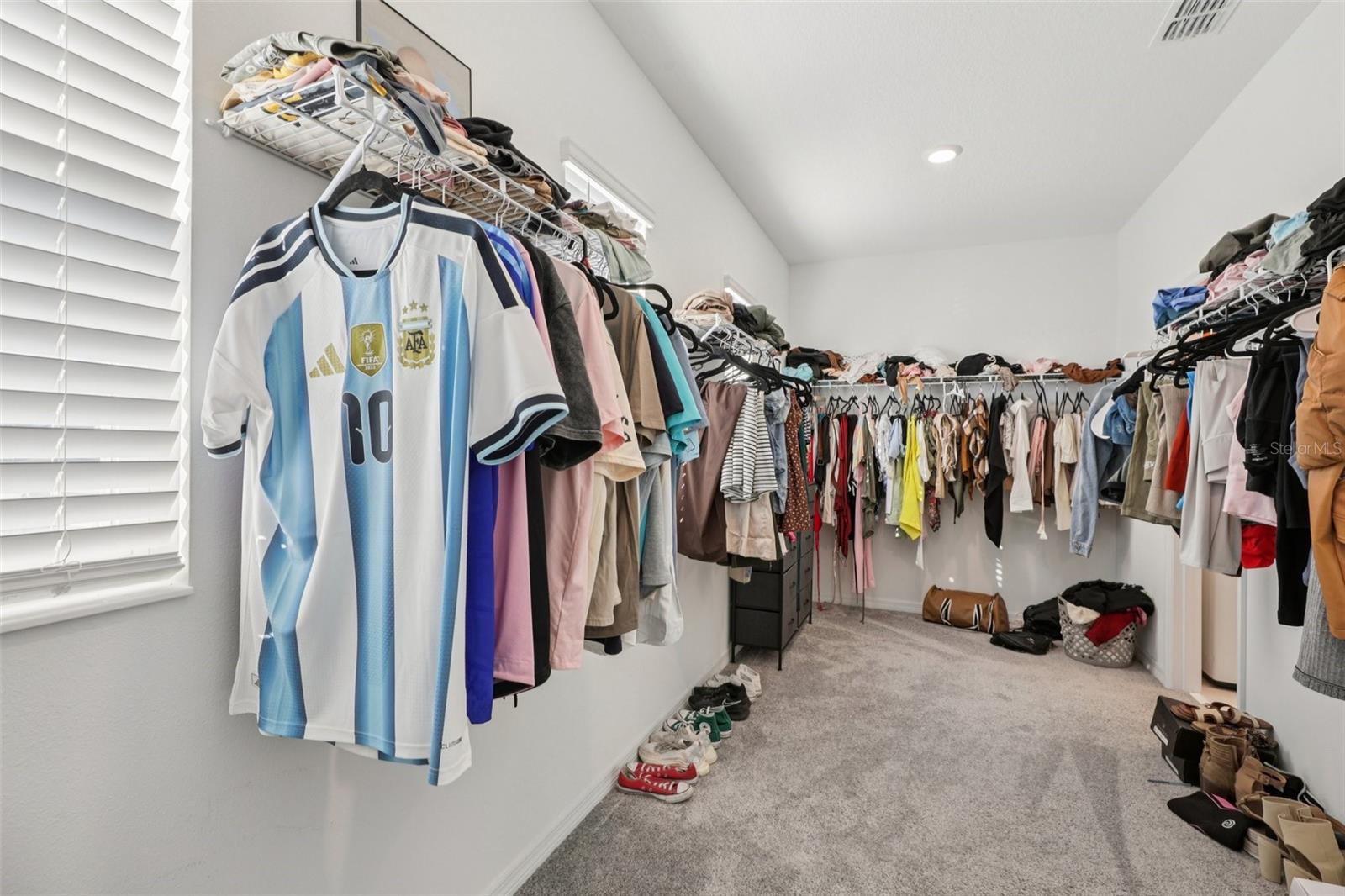 GOLDEN ORCHARD - Residential