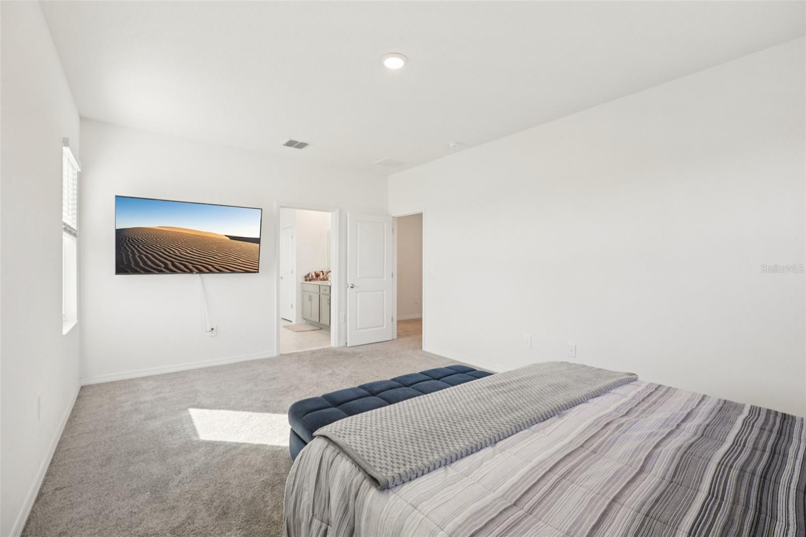 GOLDEN ORCHARD - Residential