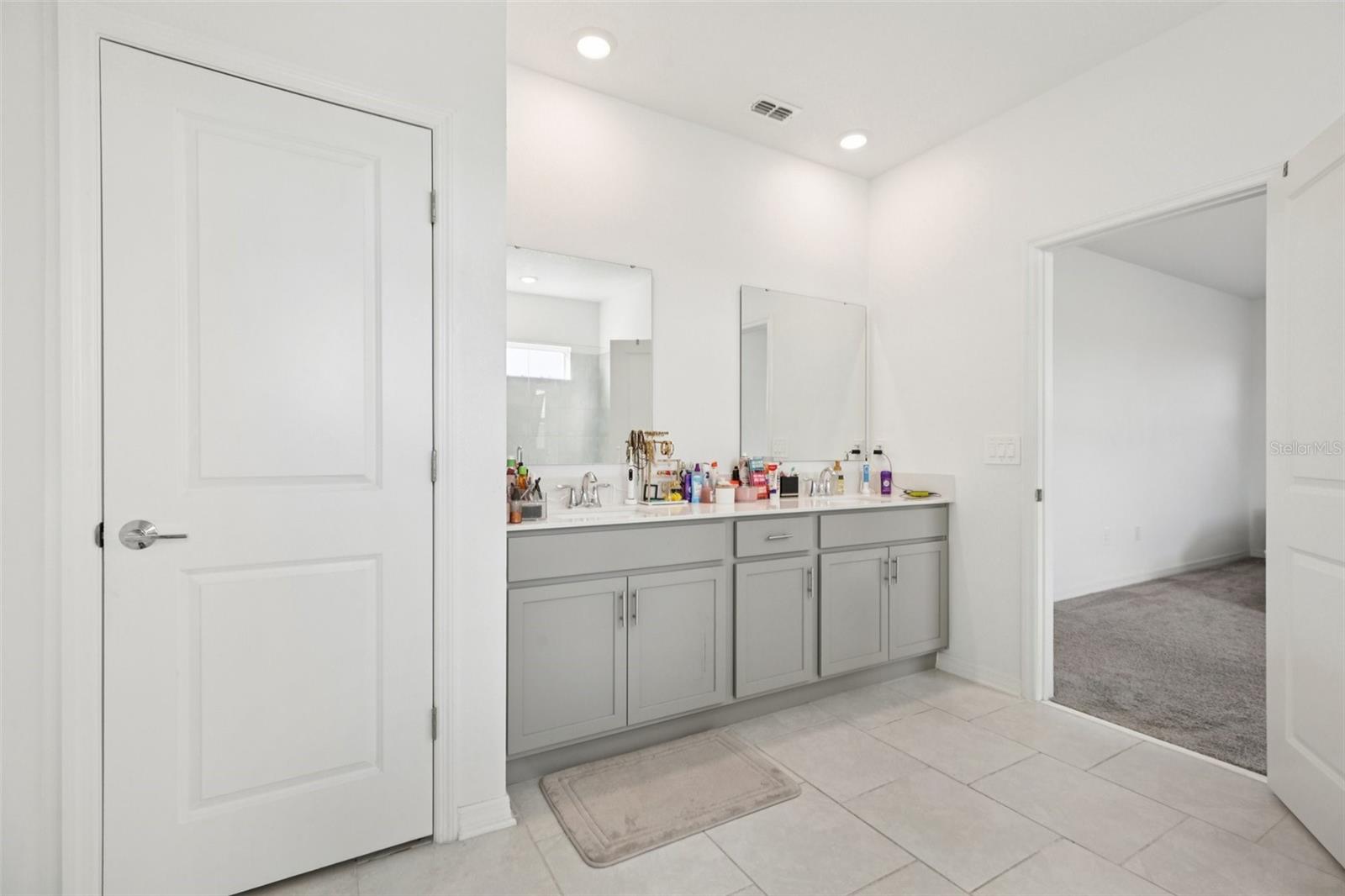 GOLDEN ORCHARD - Residential