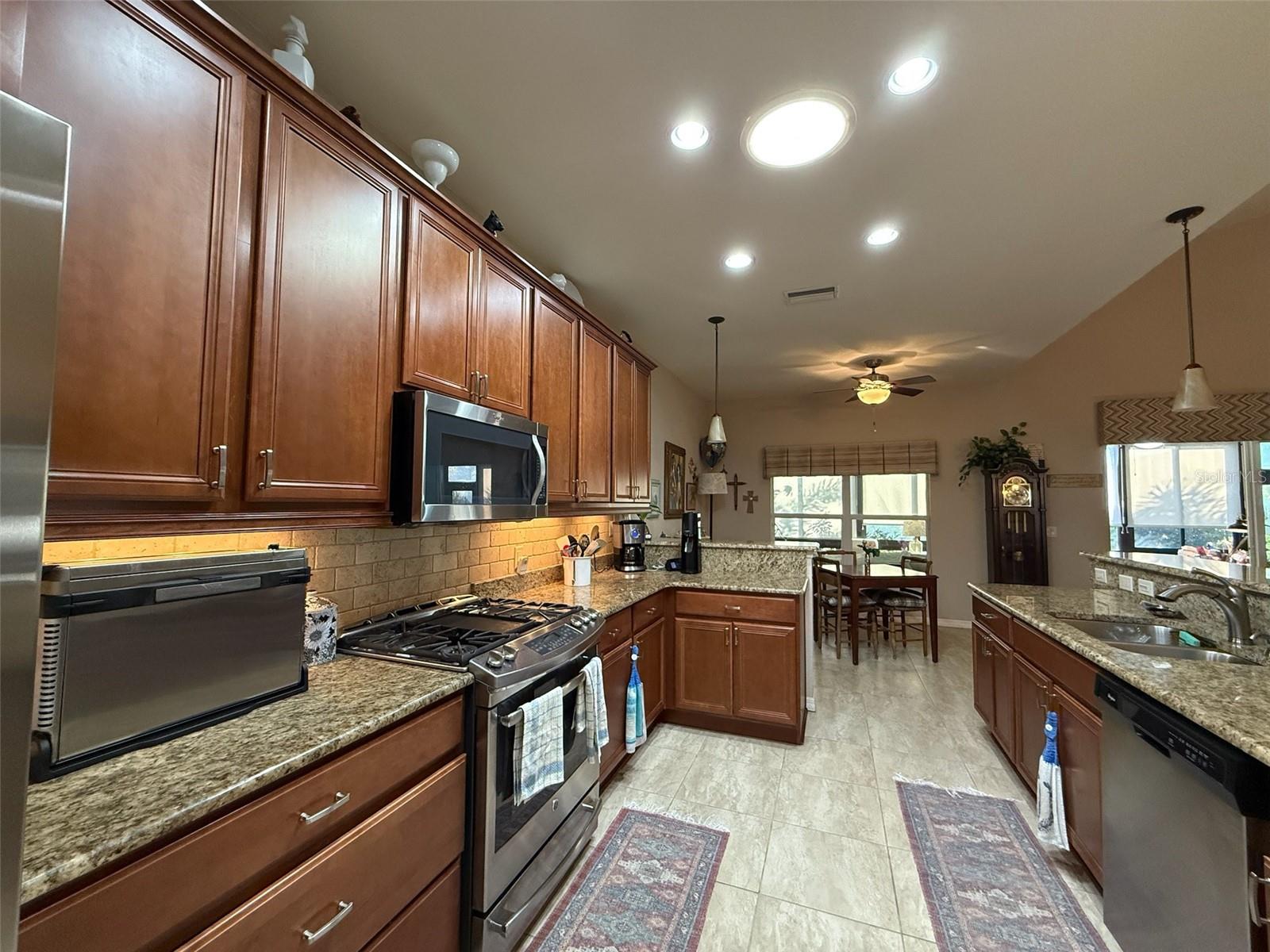 LAKE ASHTON GOLF CLUB PH 06 - Residential