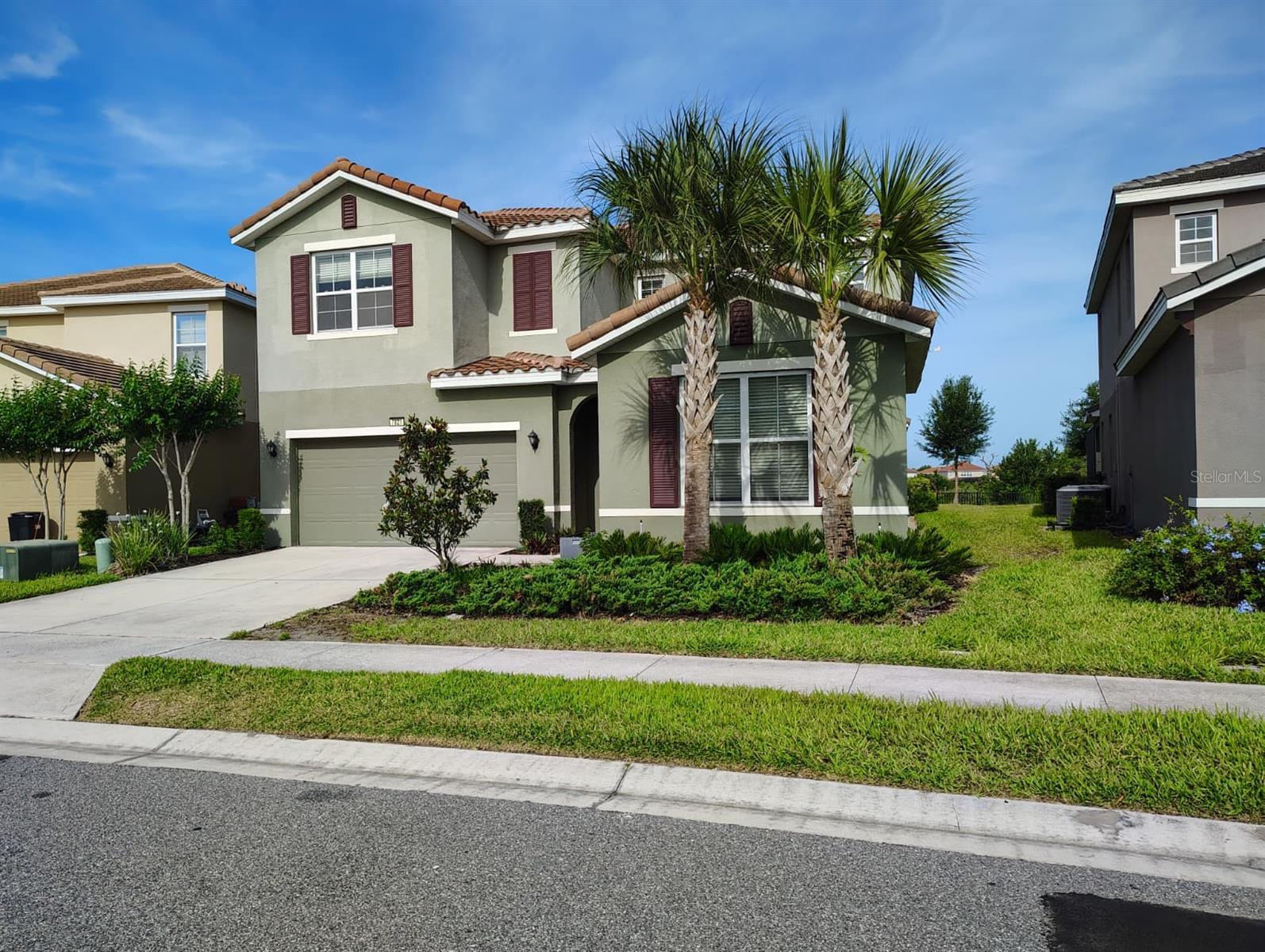 SOLTERRA PH 2D - Residential Lease