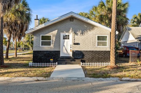 Photo of 2547 10th Avenue S, St Petersburg, FL 33712 (MLS # TB8479897)