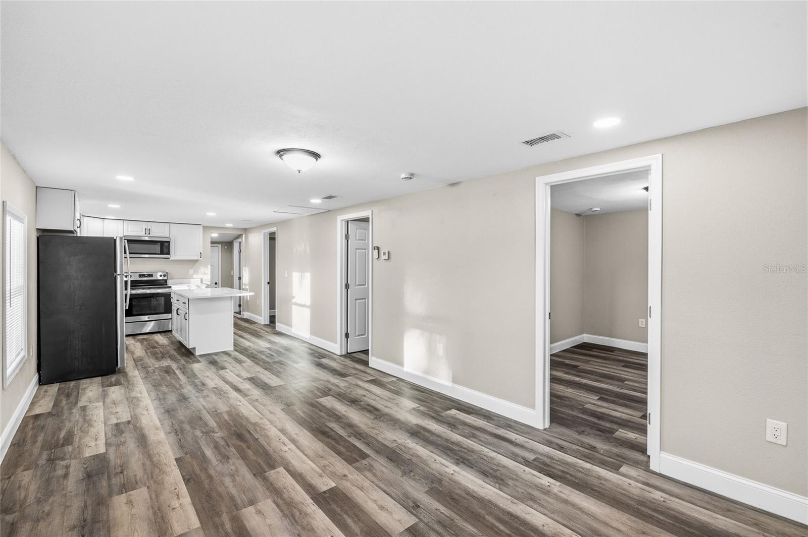 PRATHERS FOURTH ROYAL - Residential