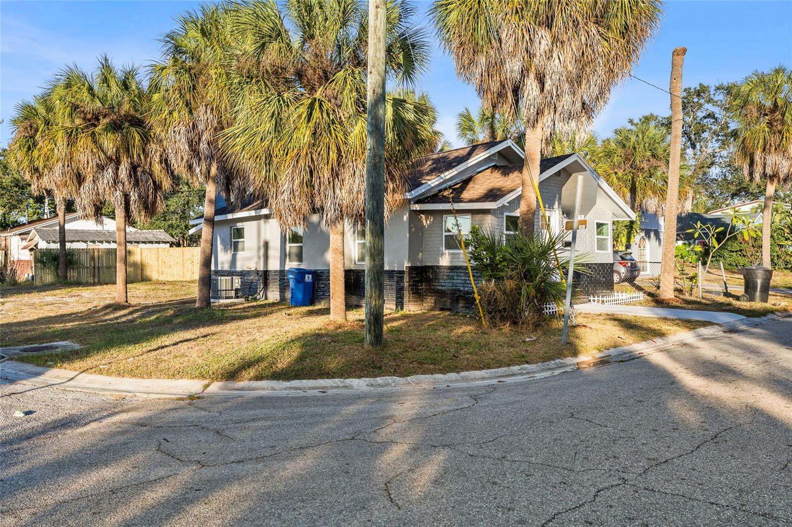 PRATHERS FOURTH ROYAL - Residential