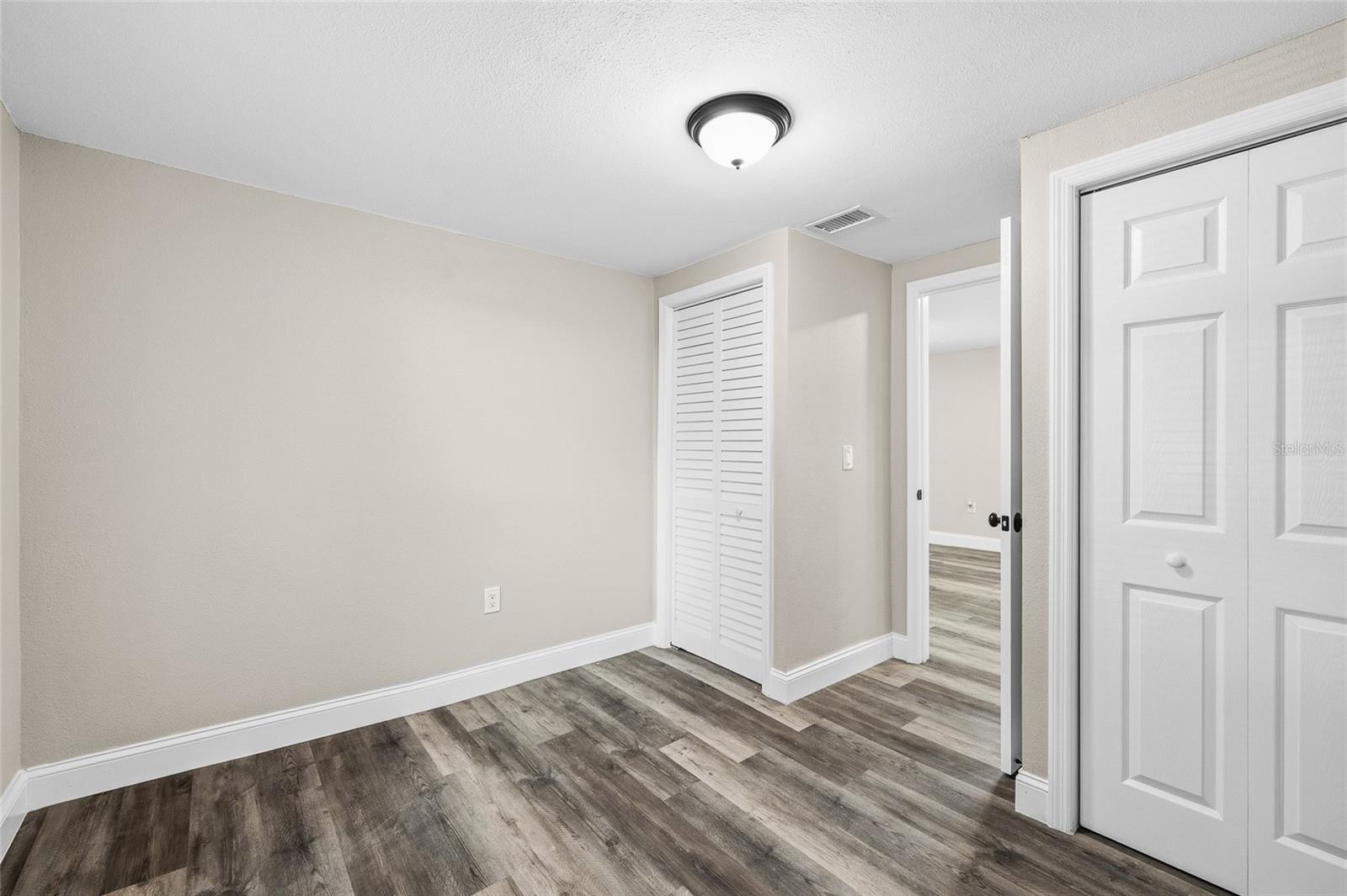 PRATHERS FOURTH ROYAL - Residential