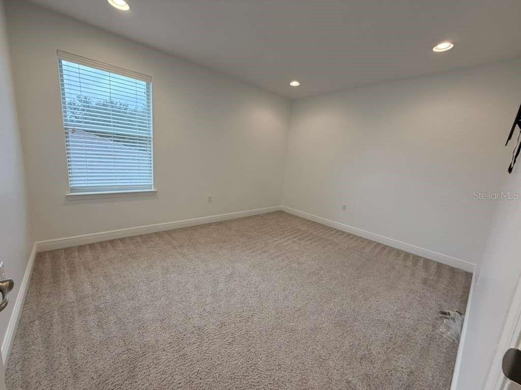 MABEL BRIDGE PH 02 - Residential Lease