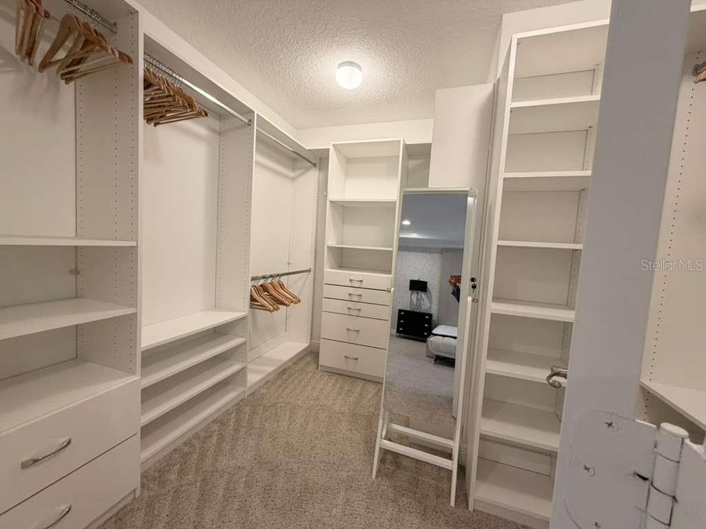 MABEL BRIDGE PH 02 - Residential Lease