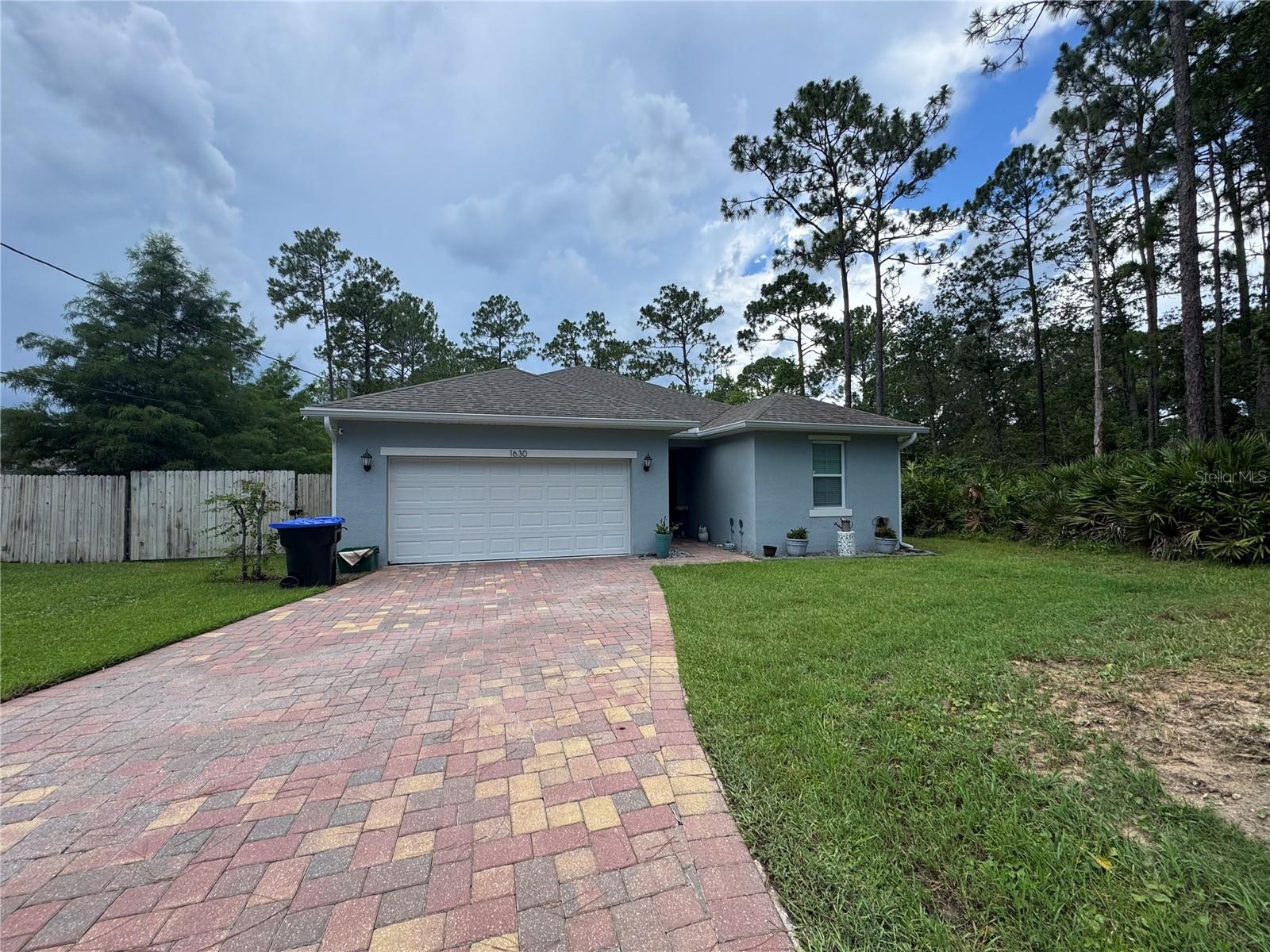 Professional Pictures coming soon!
Welcome to this beautiful 3-bedroom, 2-bathroom home in Deland. NO HOA! Fully fenced in back yard. Screened in Porch, with an above ground swimming pool. Gorgeous kitchen with granite countertops modern cabinets, and a great space to entertain guests.
Just off the kitchen is the conveniently located laundry room.
Spacious master bedroom with a walk in closet and double vanities in master bath. Don't miss this opportunity!