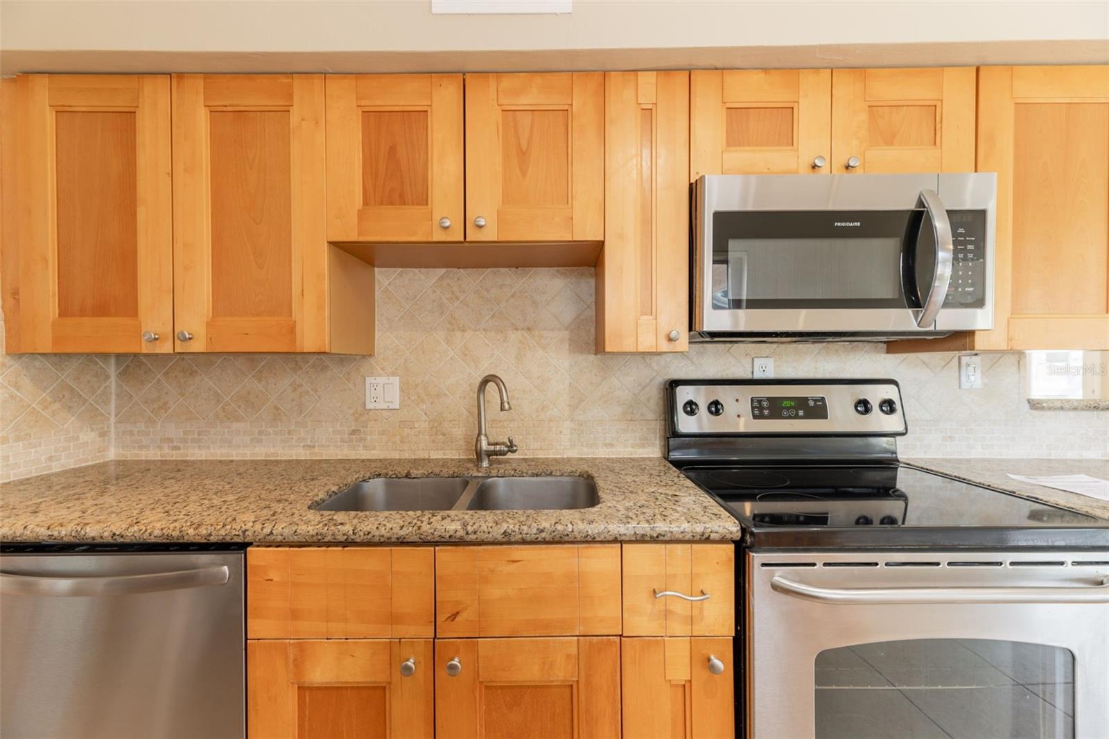 MIDDLE RIVER ESTATES 29-45 B - Residential