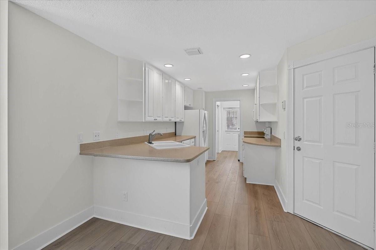 5975 GIARDINO LANE