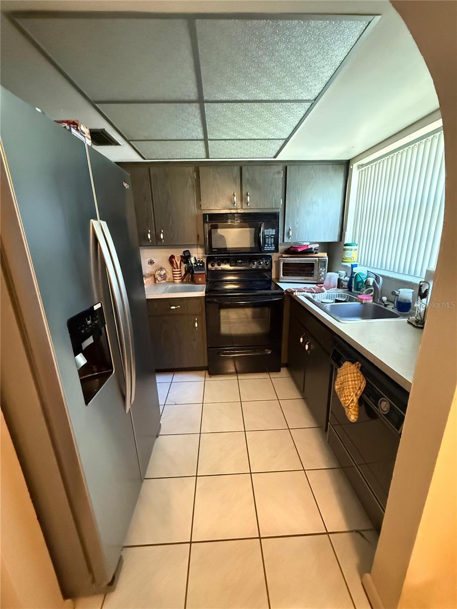 9085 ARNDALE CIRCLE