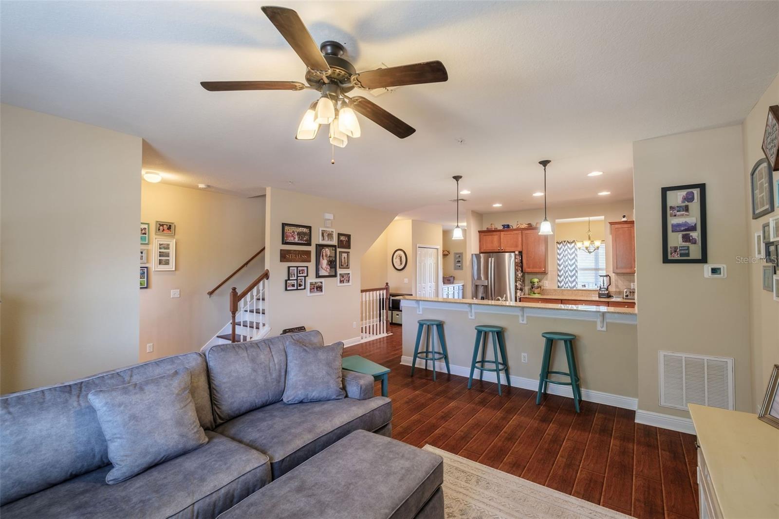 1557 CLOVERBAY LANE