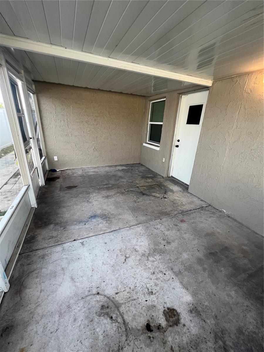 HOLIDAY HILL - Residential