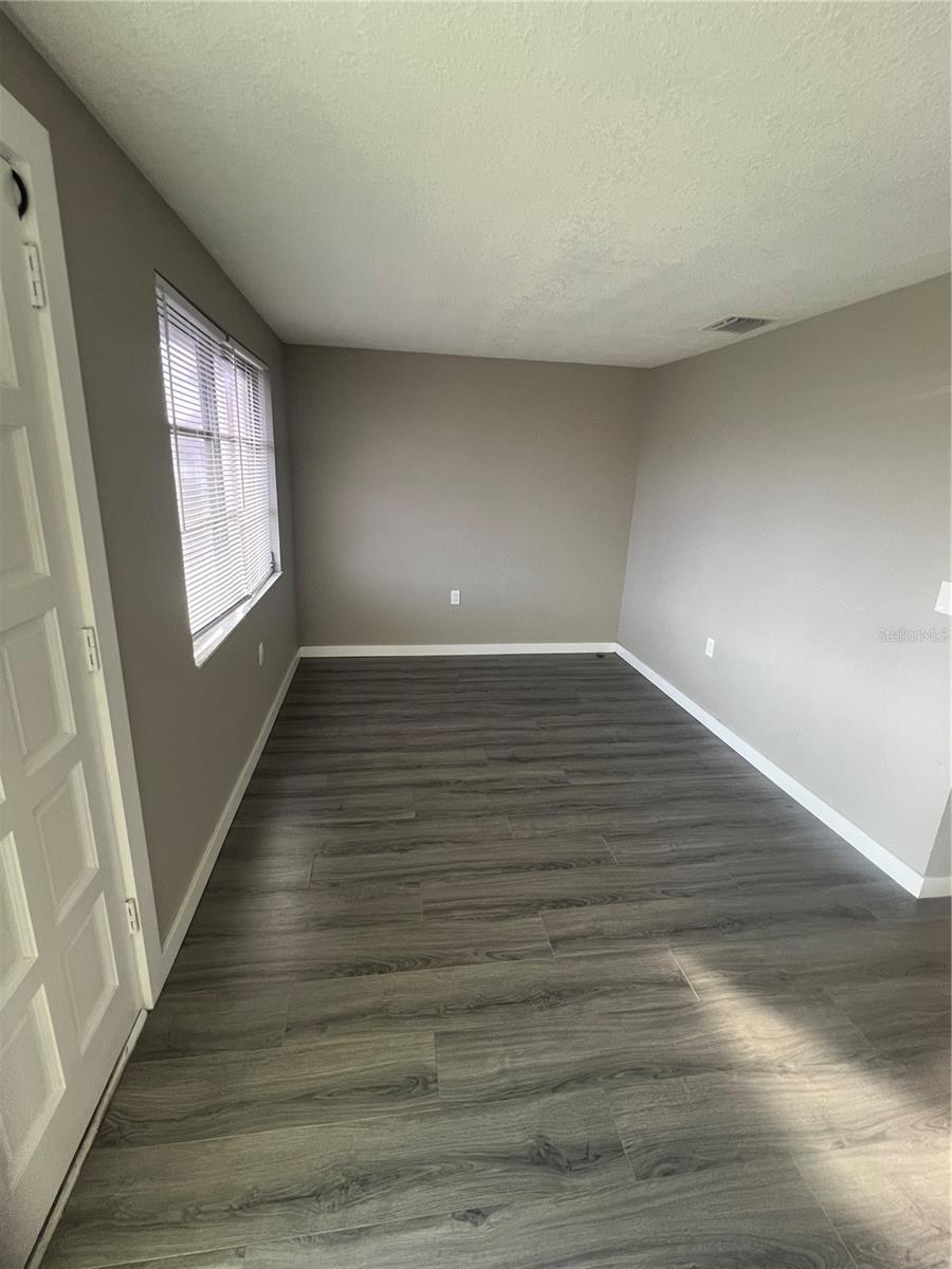 HOLIDAY HILL - Residential