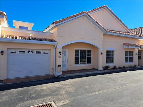 A home in TAVARES