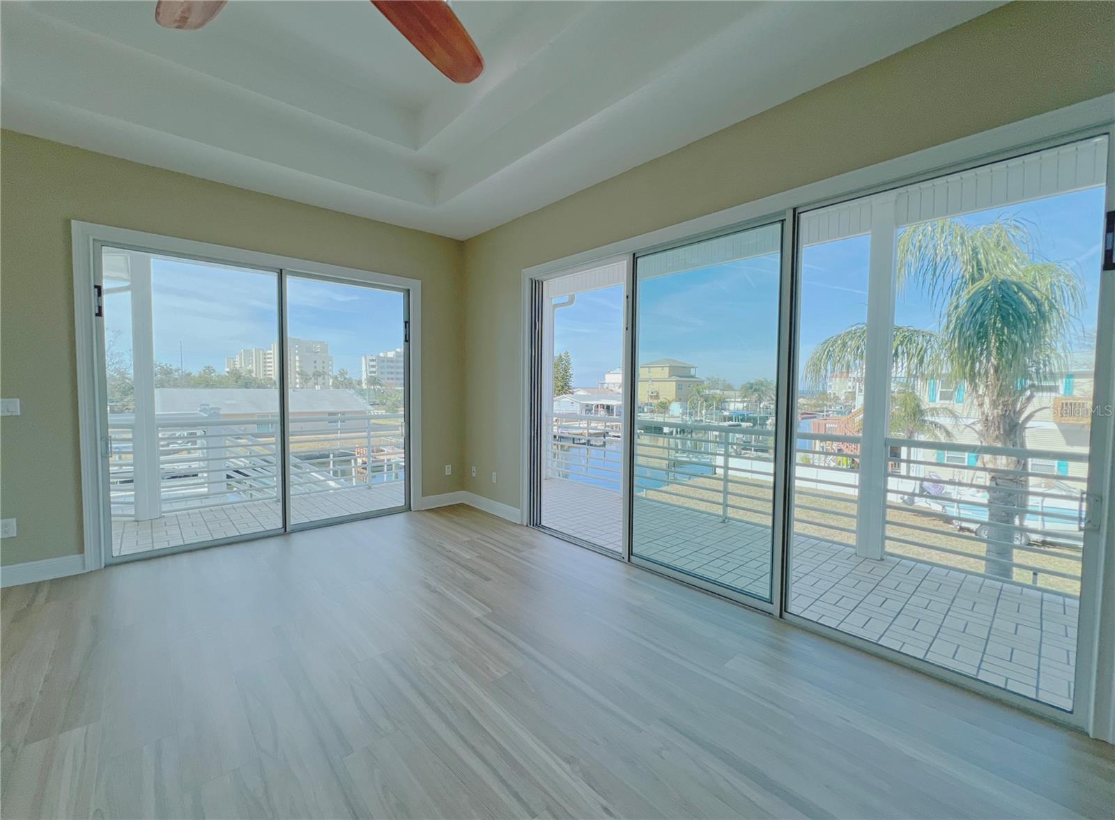 HUDSON BEACH ESTATES - Residential