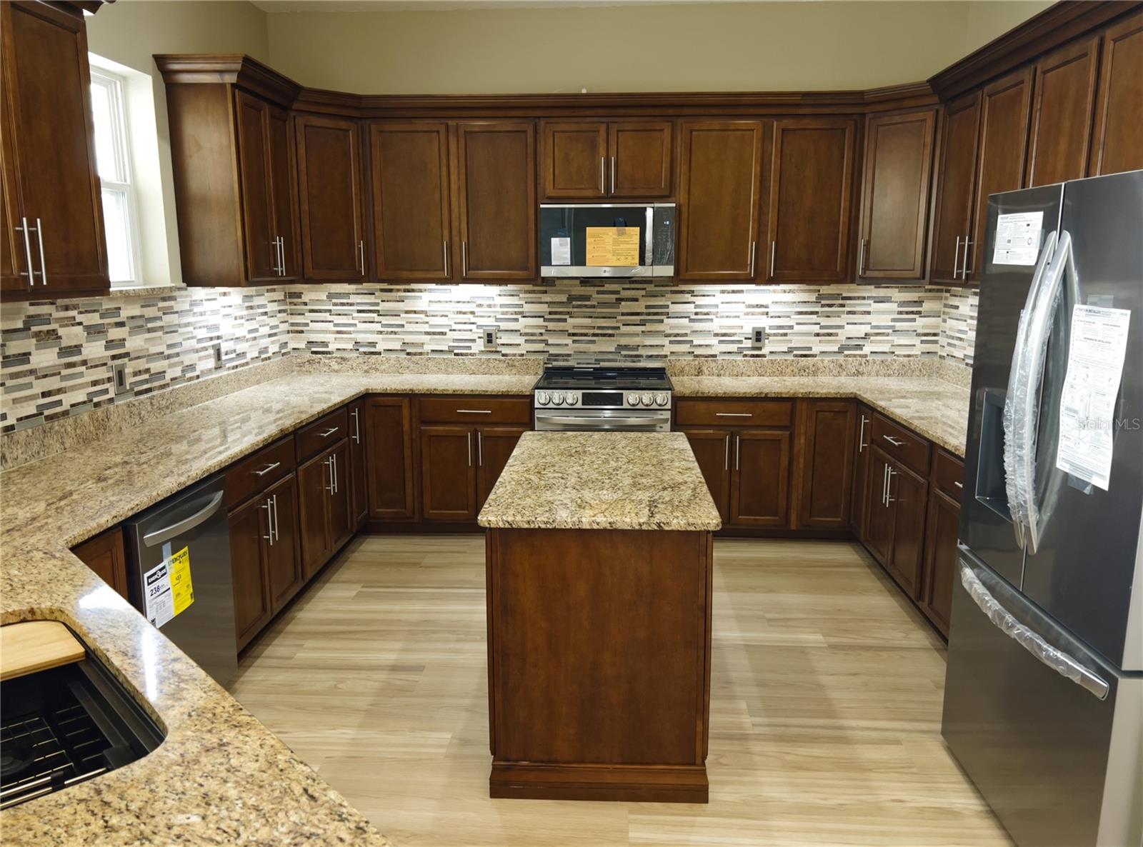 HUDSON BEACH ESTATES - Residential