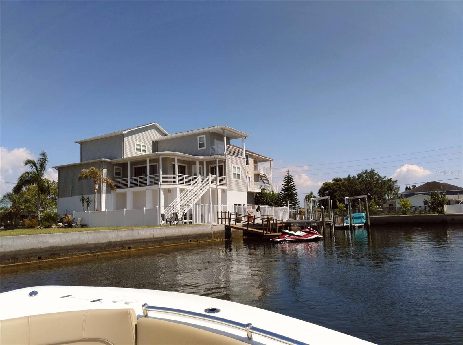 HUDSON BEACH ESTATES - Residential