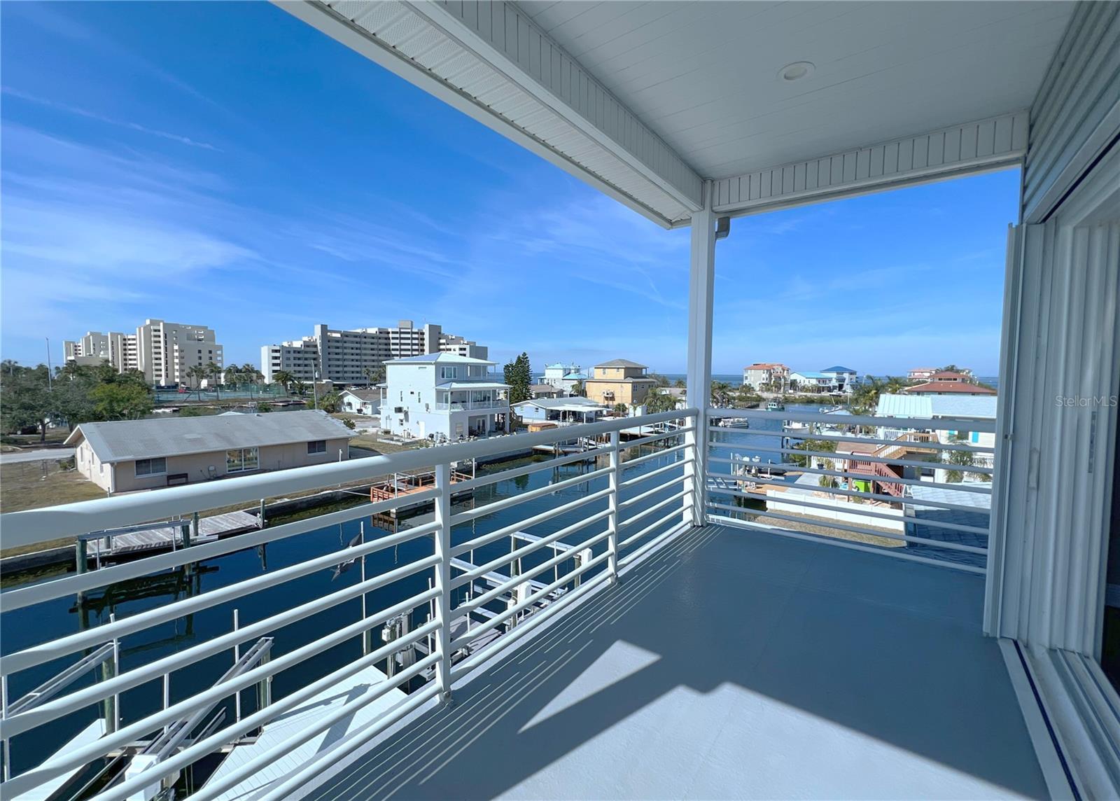 HUDSON BEACH ESTATES - Residential